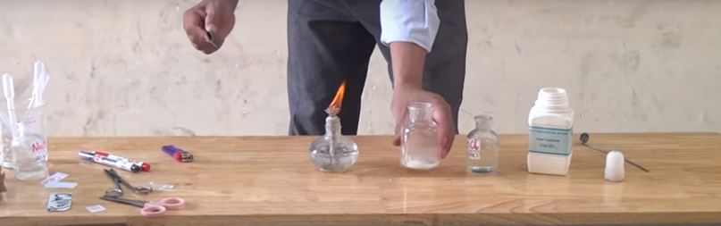 Thí nghiệm Mg tác dụng với carbon dioxide