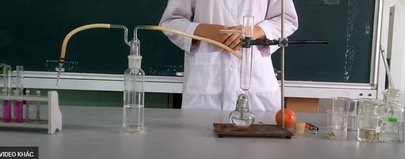 Thí nghiệm điều chế và thử tính chất của ethylene gas