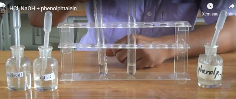 Thí nhiệm dung dịch hydrochloric acid tác dụng với dung dịch sodium hydroxide