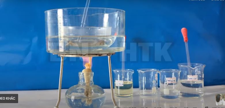 Thí nghiệm phản ứng xà phòng hóa chất béo